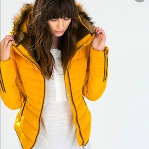 Zara Mustard Puffer Coat